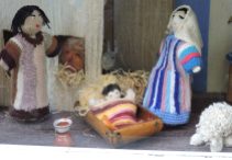 Knitted Crèche.